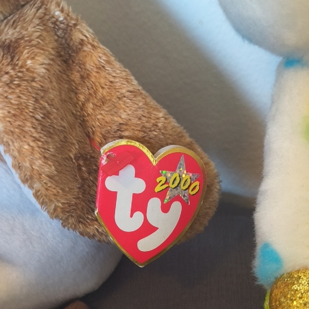 Ty Beanie Babies Collection - Nanook Plush - Picture 2 of 10